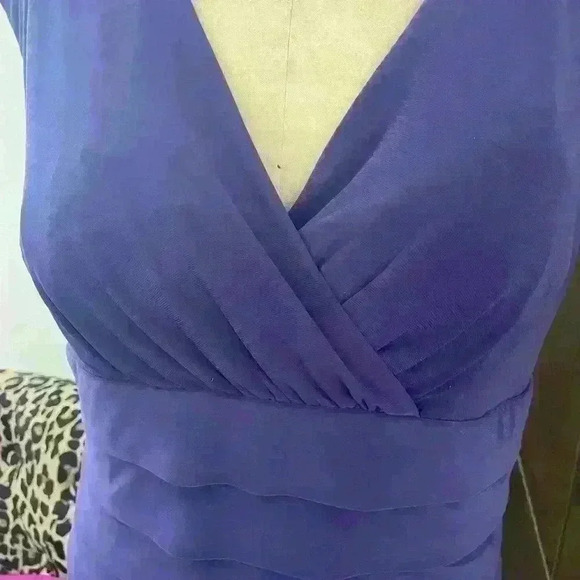 American Living Size 16 v-cross over neck very nice slimming cut. - Picture 3 of 9